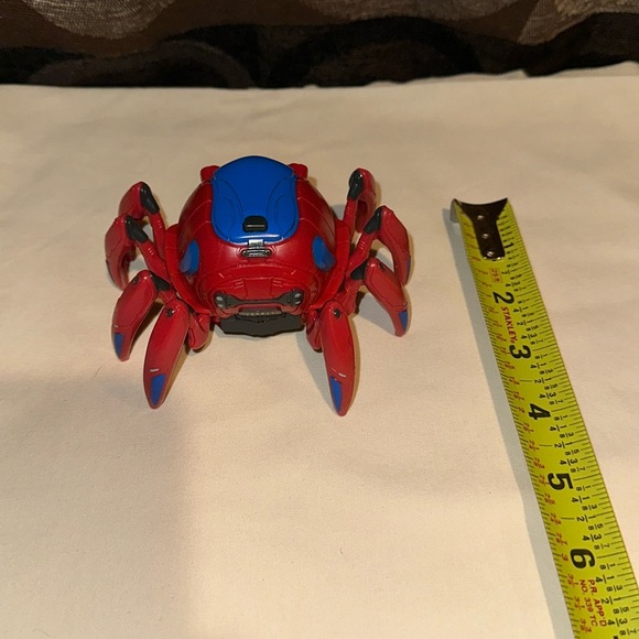 DISNEYPARKS MARVEL EXCLUSIVE- LIGHT UP SPIDER BOT w Motorized Movement NWOB - Picture 8 of 11